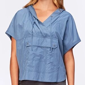 NWT XCVI Cepheus Athleisure Hooded V-neck Short-sleeve Windbreaker Poncho